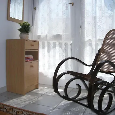 Vakantiehuis Mit Terrassen- Balkonen Sowie Parkplatz By Interhome